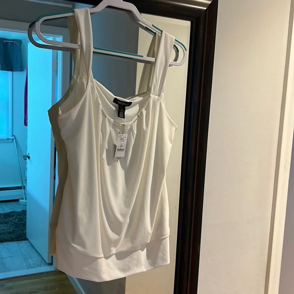 Nice top! - Picture 1 of 6